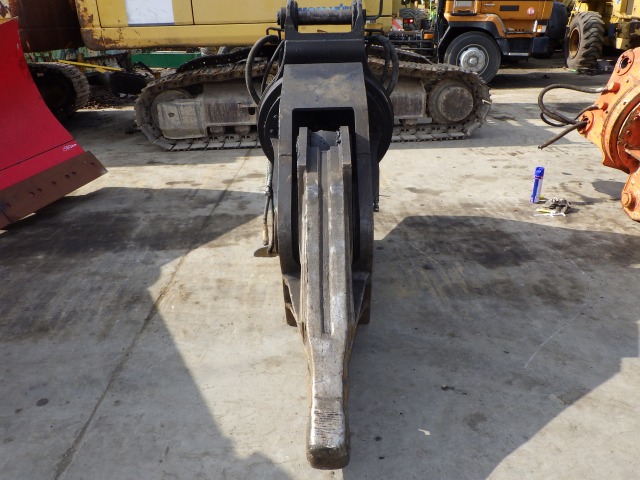S-BC75-72-C2-U2126-005.jpg